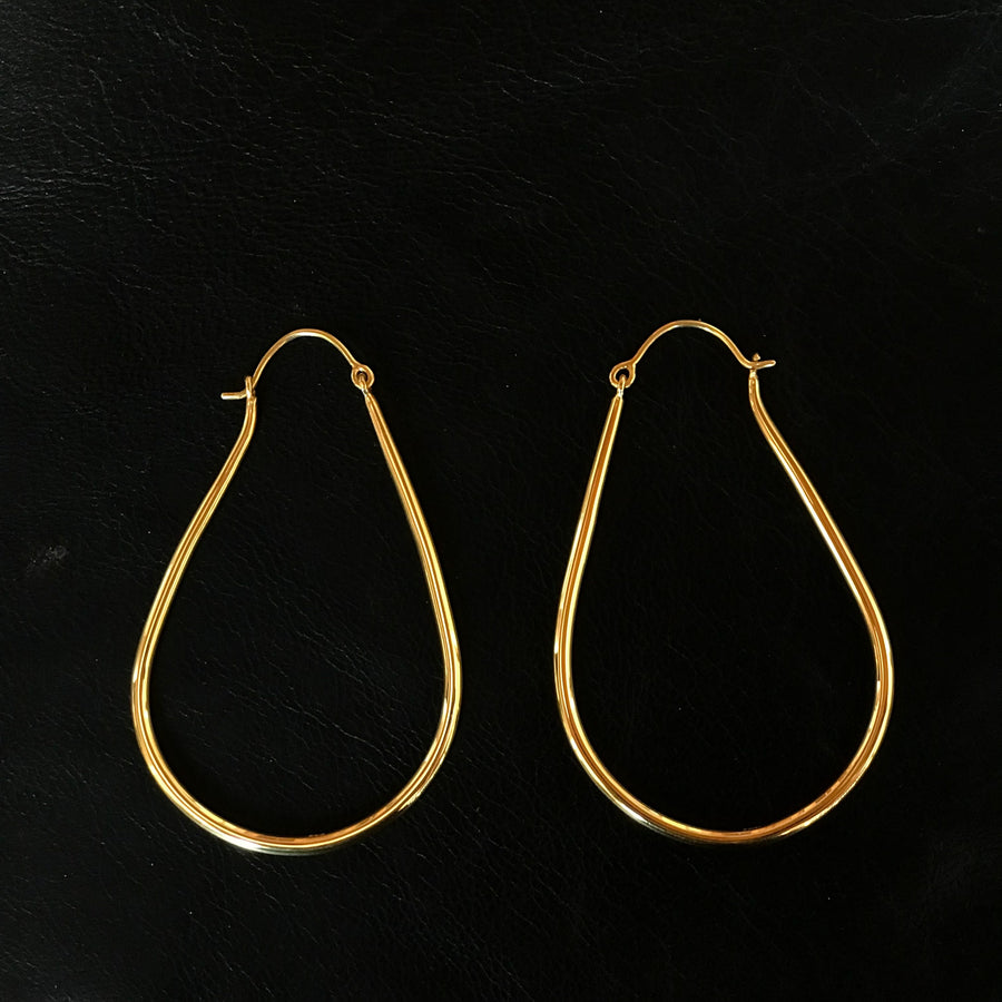 Efua hoop earring large gold plated
