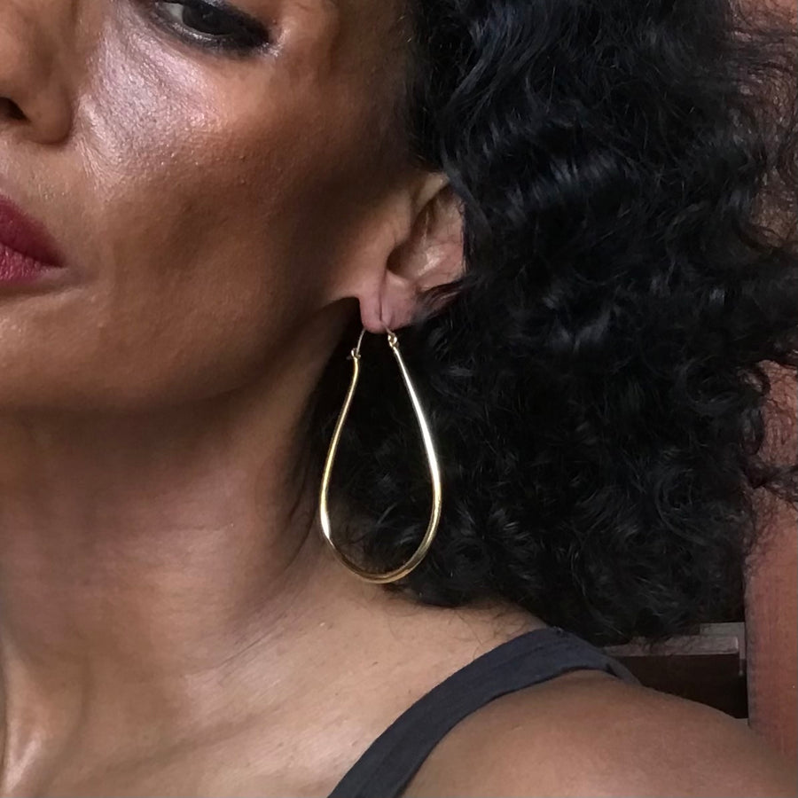 Efua hoop earring large gold plated