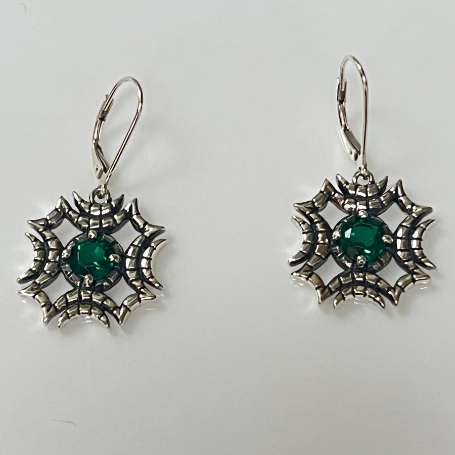 Witness earring green quartz quartz