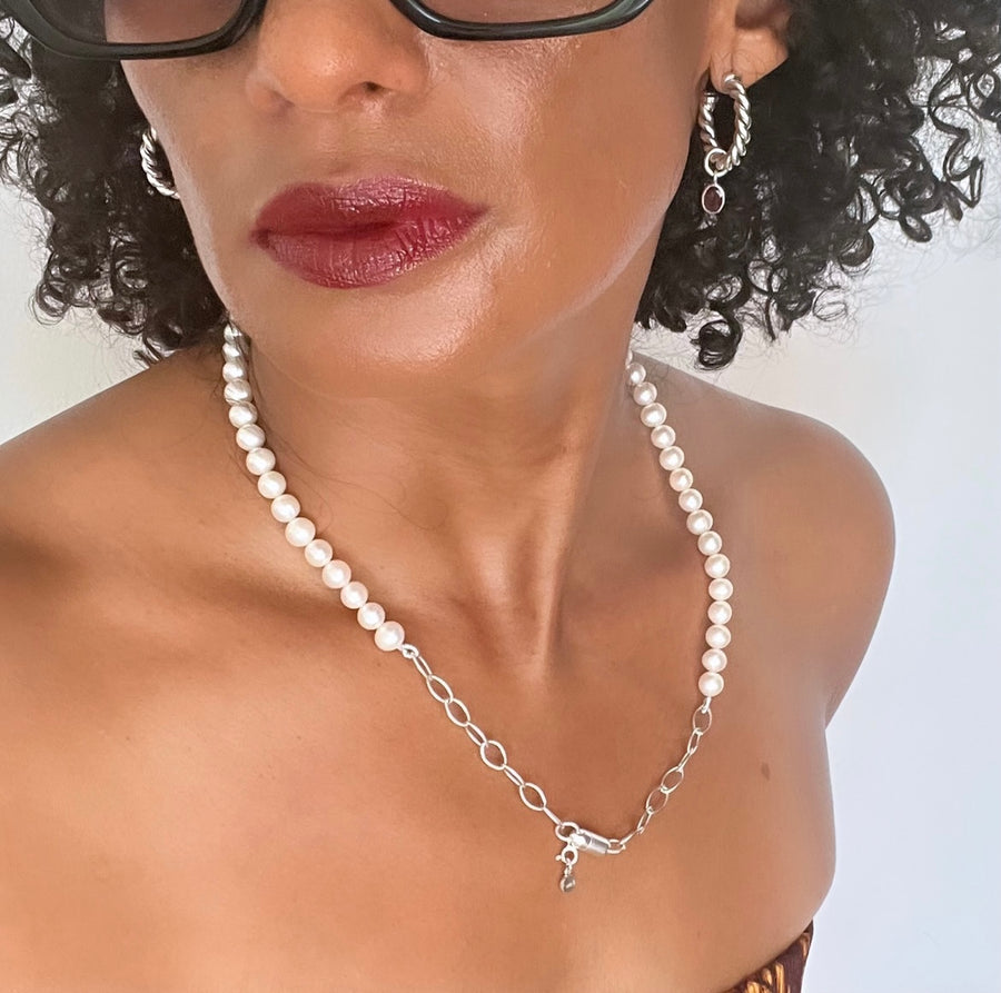 Orlando Pearl necklace